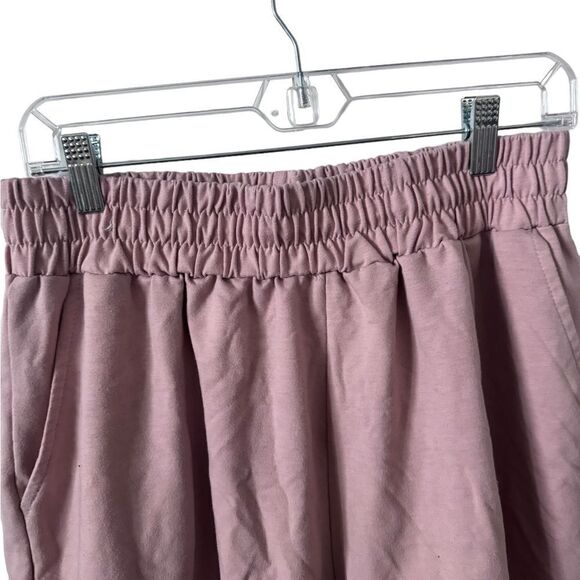 Roma Concepts by Rosee Light Pink Stretchy Shorts with Pockets Size XL - Picture 2 of 10